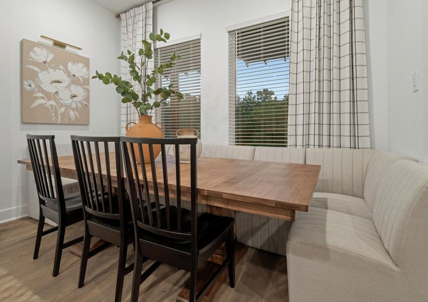 Enjoy views of your spacious yard as you eat. Enjoy views of your spacious yard as you eat.