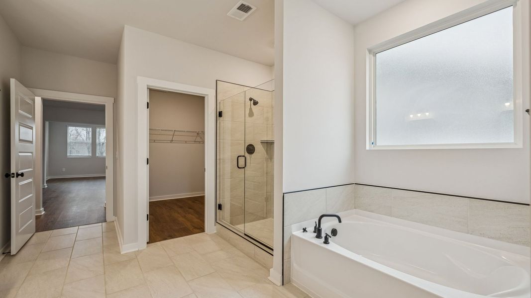 Representative furnished interior of a home built from the Tisdale by D.R. Horton in Harvest Point, Spring Hill (Image 16). Representative furnished interior of a home built from the Tisdale by D.R. Horton in Harvest Point, Spring Hill (Image 16).