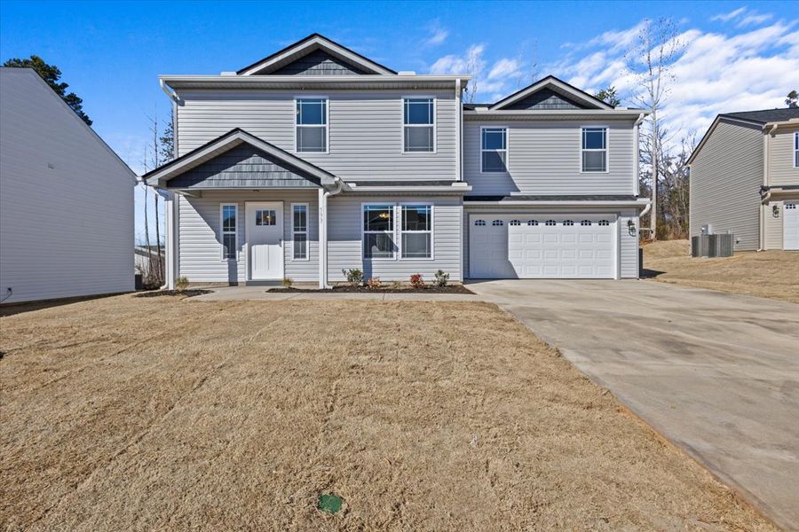 Representative exterior details of a home built from the Roebuck by Enchanted Homes in Las Palomas Country Club Estates, La Vernia (Image 22).