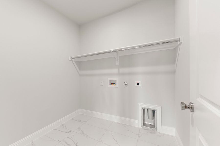 Spacious, unfurnished interior of a new home in Walden Pond, Forney (Image 26). Spacious, unfurnished interior of a new home in Walden Pond, Forney (Image 26).