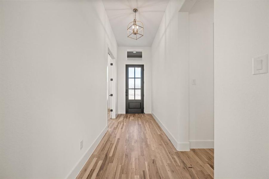 Spacious, unfurnished interior of a new home in Rocky Top Ranch, Reno (Image 29).