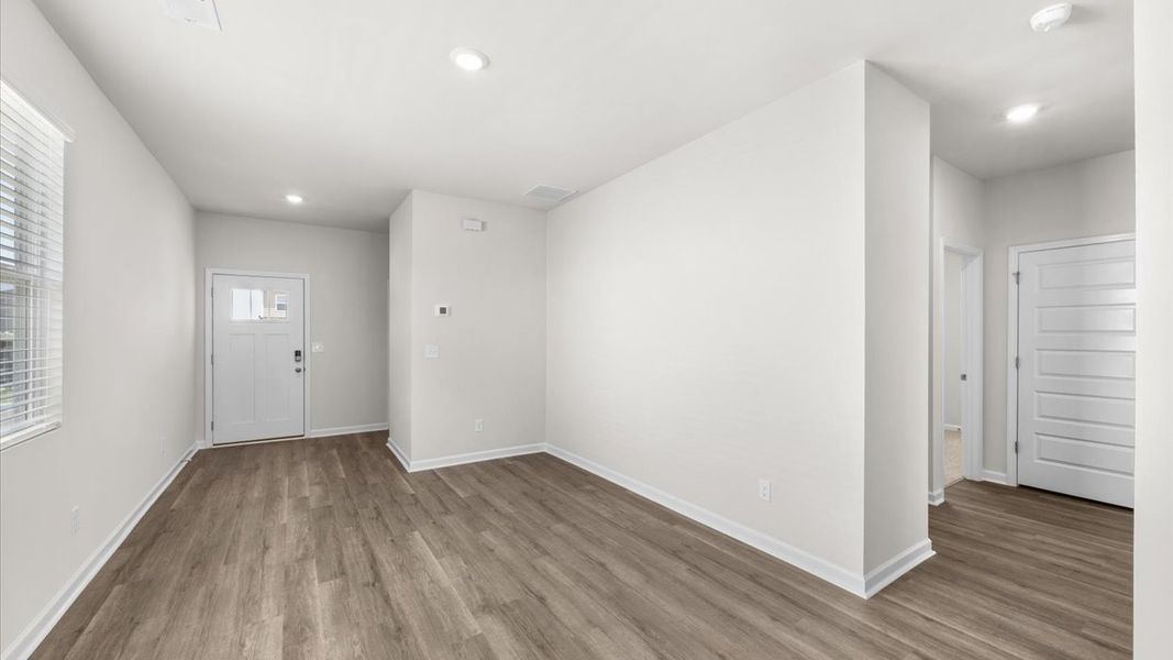 Spacious, unfurnished interior of a new home in Captain's Corner, Grovetown (Image 12). Spacious, unfurnished interior of a new home in Captain's Corner, Grovetown (Image 12).