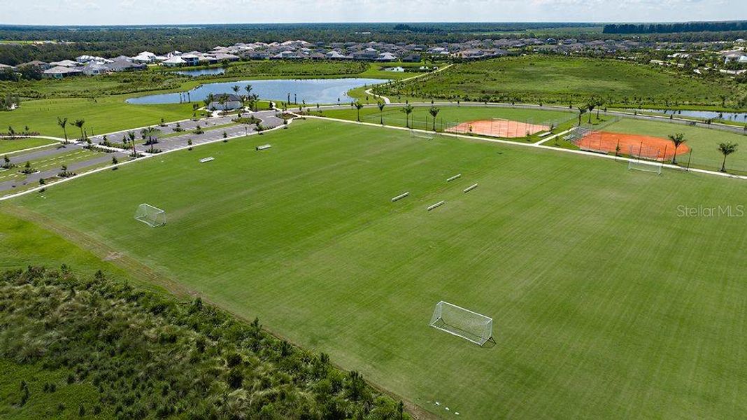 Community amenities in Skye Ranch Community Group Page, Sarasota (Image 26).