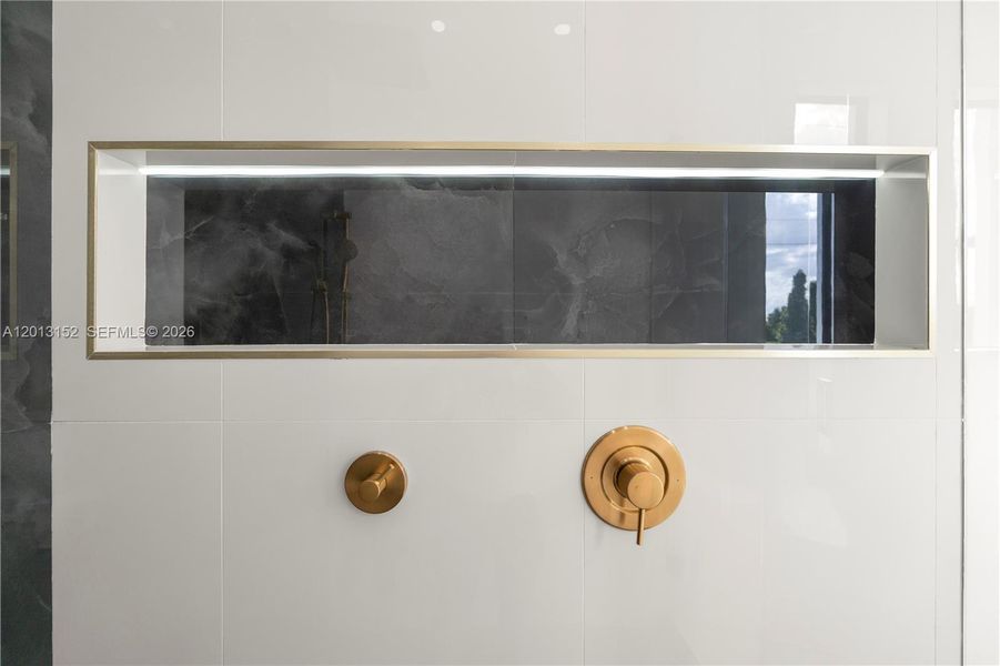 Close-up of interior finishes inside a home in , Lehigh Acres (Image 20).