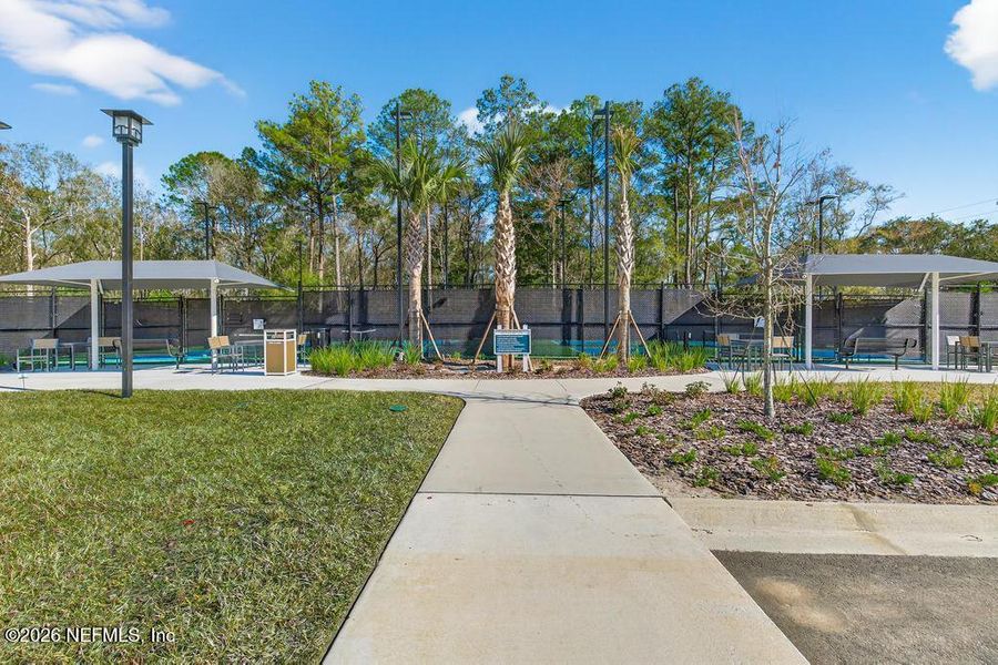 Community amenities in Seaton Creek, Jacksonville (Image 50).
