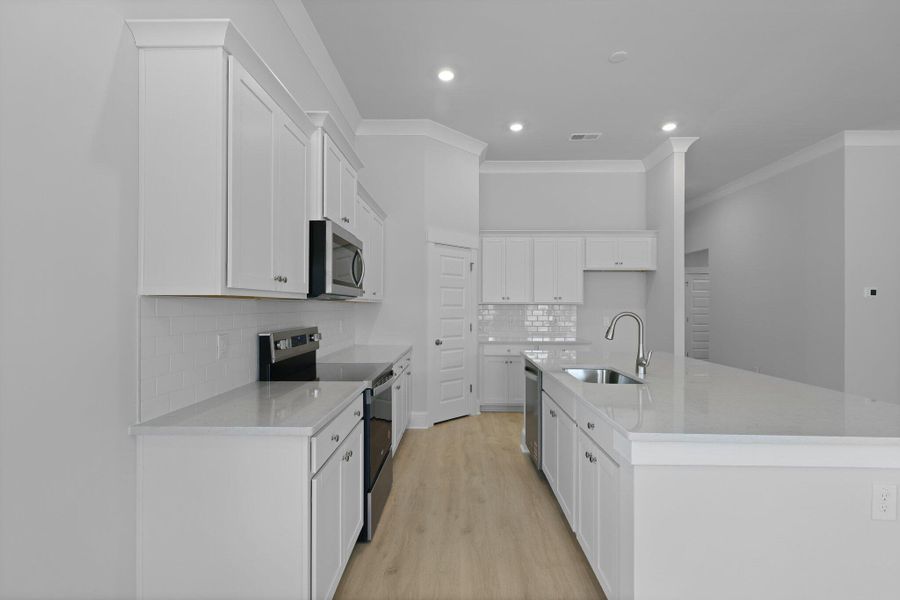 Furnished interior view inside a new home in Sheep Island, Summerville (Image 10).