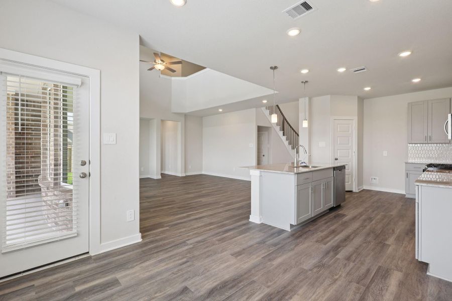 Photo is not of the actual home but is an inspirational photo of builder’s model home and may depict options, furnishings, and/or decorator features that are not included. Photo is not of the actual home but is an inspirational photo of builder’s model home and may depict options, furnishings, and/or decorator features that are not included.