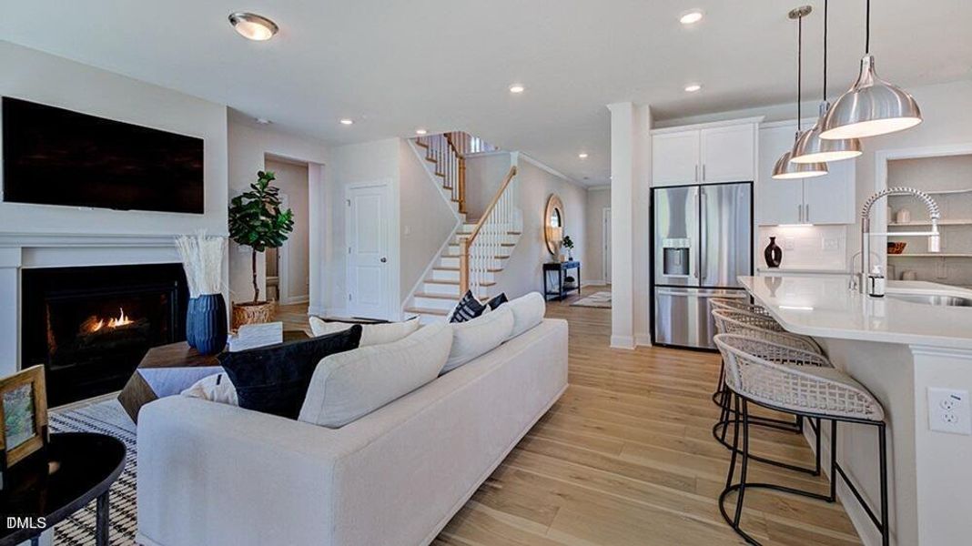 20250908204104835767000000-o