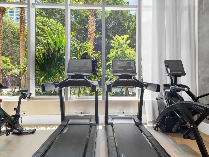 Community amenities in 2200 Brickell, Miami (Image 58). Community amenities in 2200 Brickell, Miami (Image 58).