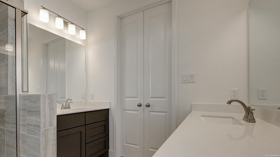 Furnished interior view inside a new home in Arcadia Ridge, San Antonio (Image 8). Furnished interior view inside a new home in Arcadia Ridge, San Antonio (Image 8).