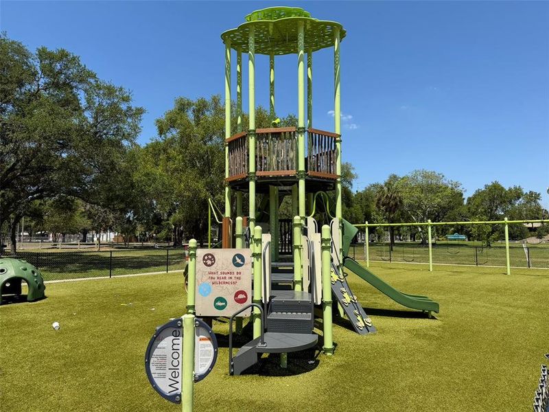 Community amenities in , St. Petersburg (Image 78).