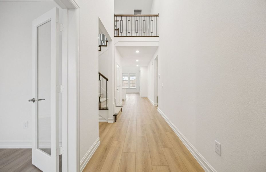 Representative unfurnished interior of a home built from the Electra by Pulte Homes in Pinnacle at Legacy Hills, Celina (Image 28).
