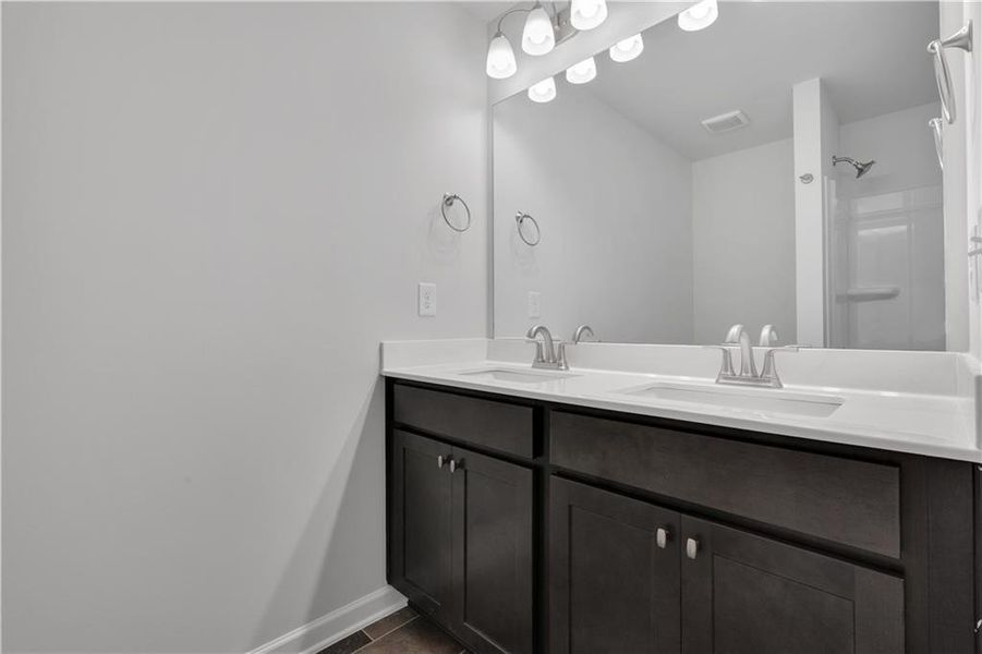 Image 32 of a home in Village Green.