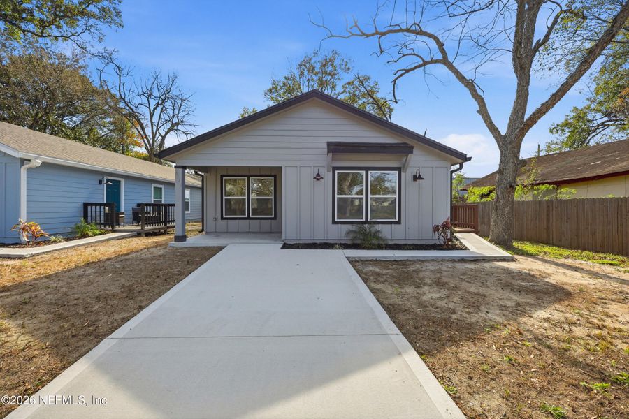 Front exterior of a new home in , Jacksonville, FL, highlighting curb appeal (Image 25).