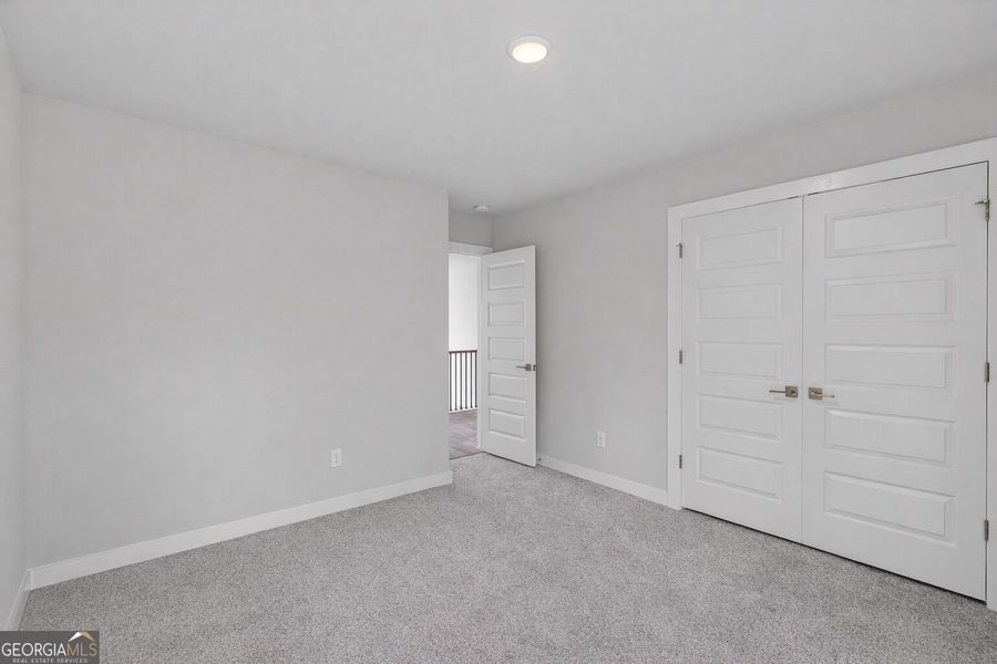 Spacious, unfurnished interior of a new home in The Manor at Gainesville Township, Gainesville (Image 23).
