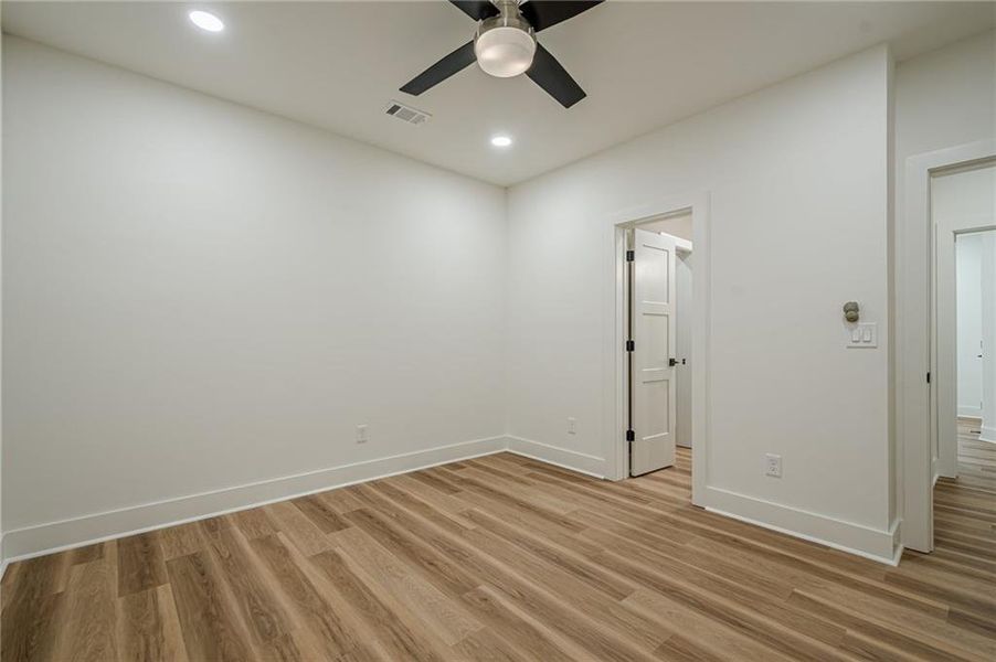 Spacious, unfurnished interior of a new home in , Woodstock (Image 42).