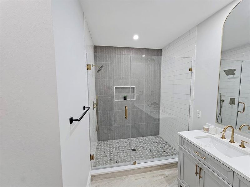 Furnished interior view inside a new home in , Kemp (Image 10).