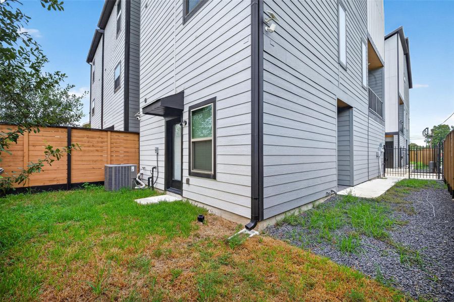 Exterior details and patio area of a home in , Houston (Image 35).