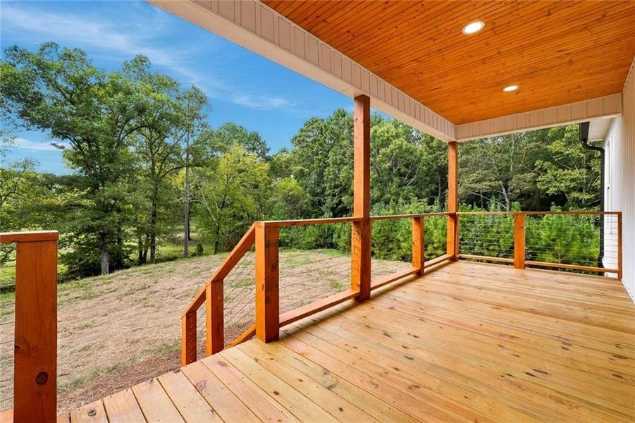 Exterior details and patio area of a home in , Resaca (Image 27).