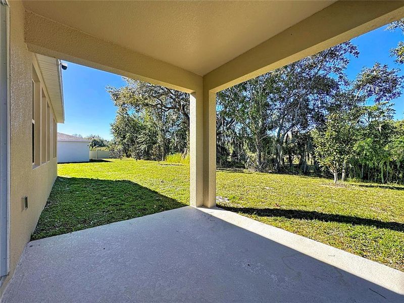 Exterior details and patio area of a home in , Kissimmee (Image 20).
