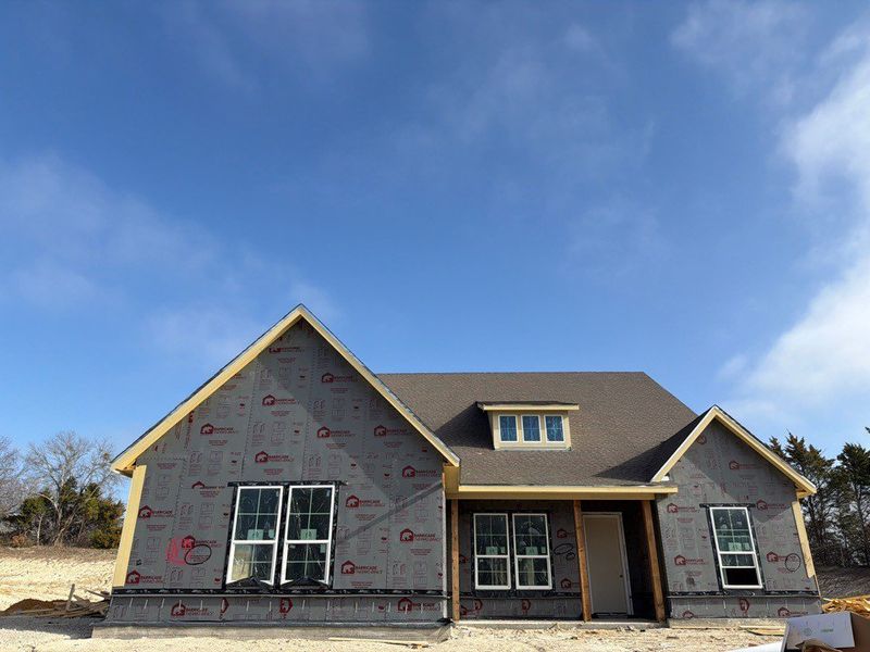 In-progress construction of a new home in Grayson Ridge, Van Alstyne, TX (Image 3).