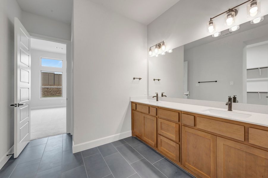 Owner's Bath Owner's Bath