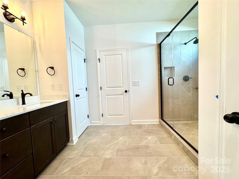 Image 41 of a home in Red Hill. Image 41 of a home in Red Hill.