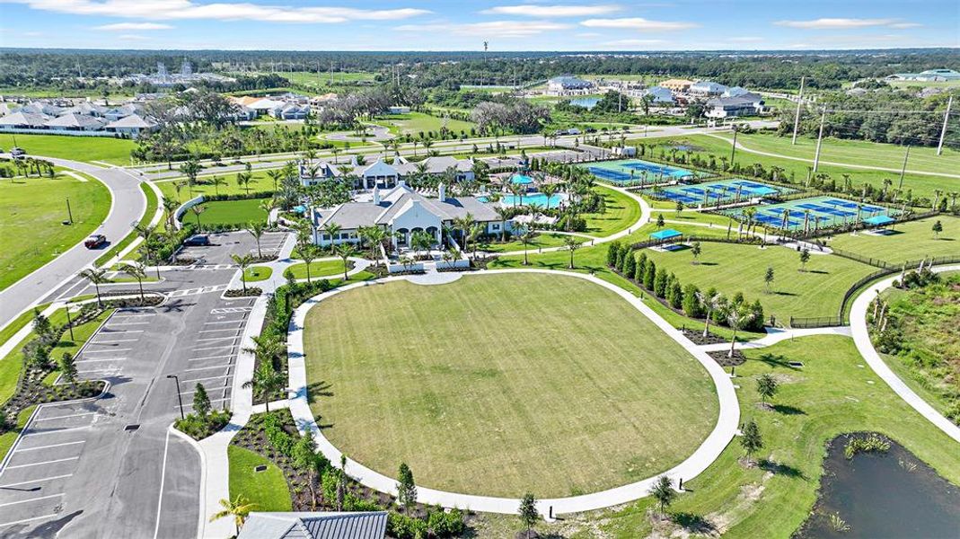 Image 28 of a home in Windward.