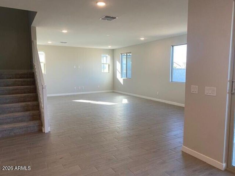 P20-Lot 39-Super Great Room