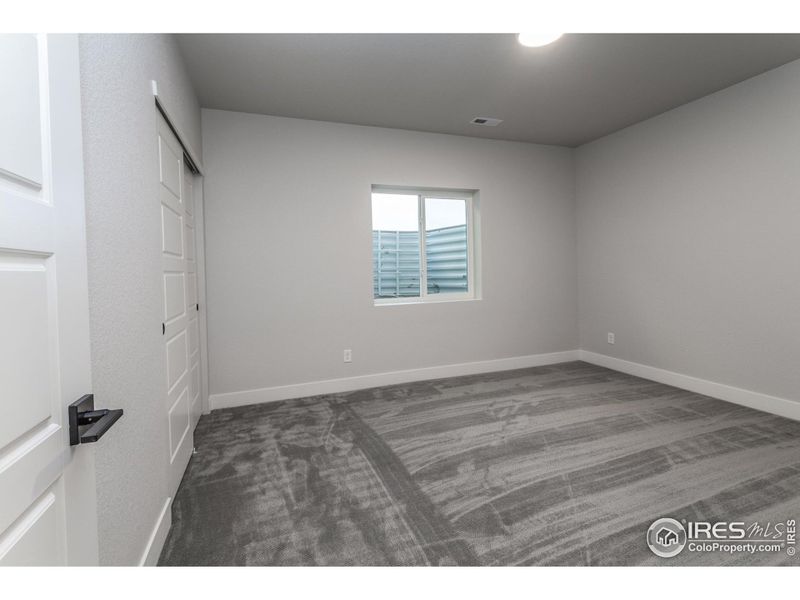 FINISHED BASEMENT BEDROOM