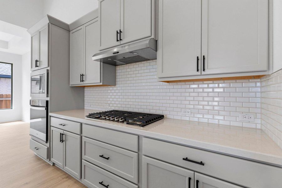 Stunning finishes in Light & Bright Kitchen