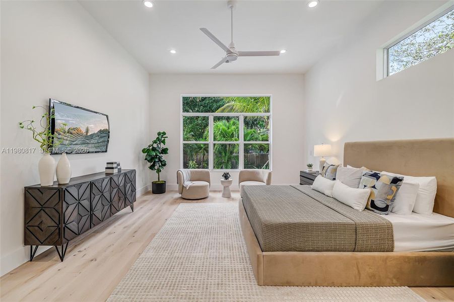 Furnished interior view inside a new home in , Biscayne Park (Image 37).