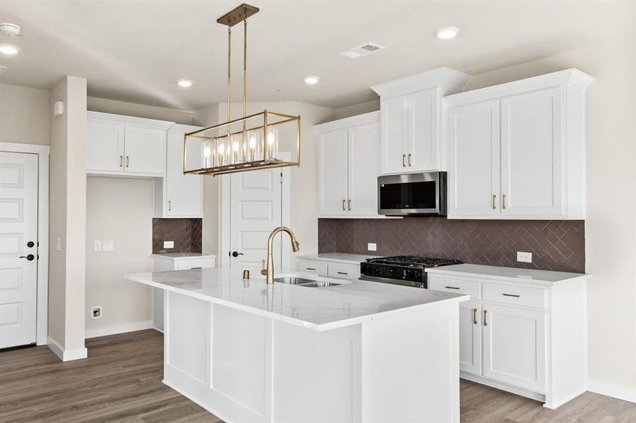 014-2028AldrichRoad-Celina-TX-75009-Kitchen.jpg-SMALL