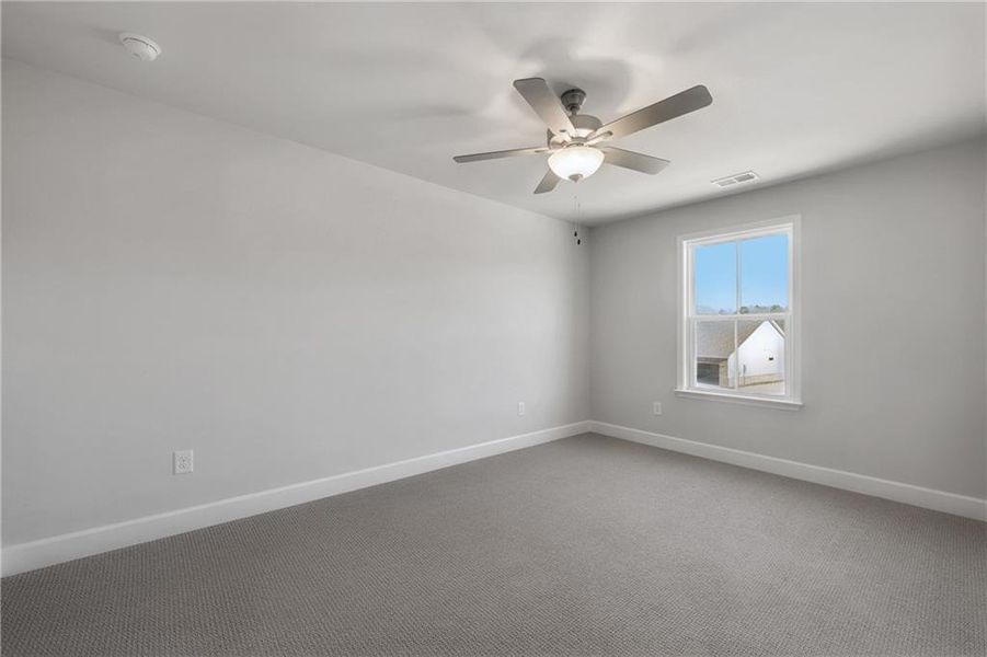 Spacious, unfurnished interior of a new home in Anderson Point Estates, McDonough (Image 12).