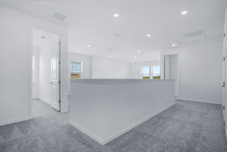 Representative unfurnished interior of a home built from the Captiva by Taylor Morrison in Indigo Creek, Apollo Beach (Image 20).