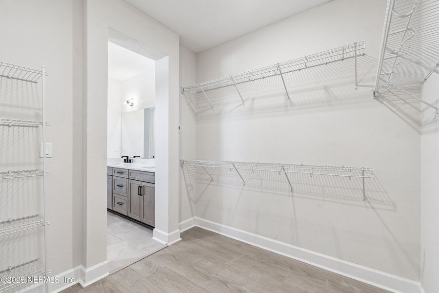 Spacious, unfurnished interior of a new home in Evergreen Island at Silverleaf - Classic, St. Augustine (Image 19). Spacious, unfurnished interior of a new home in Evergreen Island at Silverleaf - Classic, St. Augustine (Image 19).