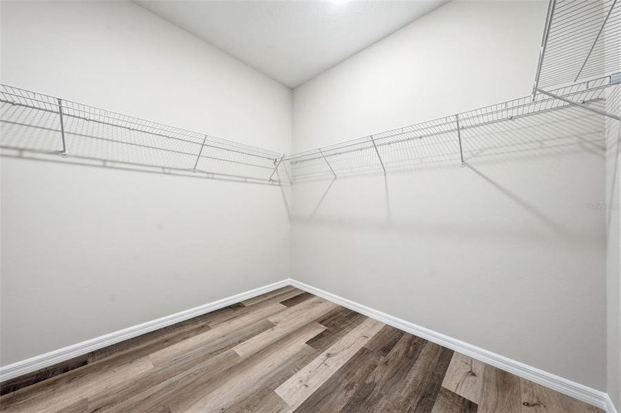 Spacious, unfurnished interior of a new home in , Astatula (Image 17).