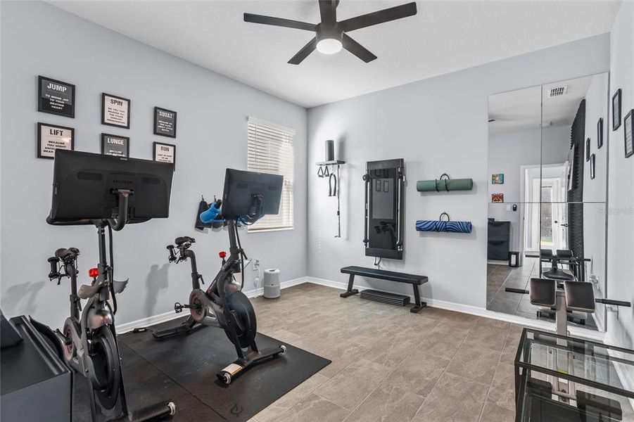 Community amenities in , Sanford (Image 56).