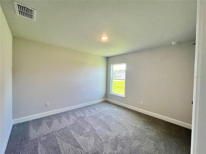 Spacious, unfurnished interior of a new home in , Summerfield (Image 15).