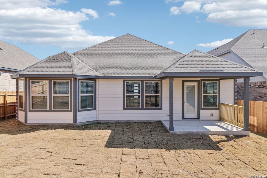 Exterior details and patio area of a home in Arcadia Ridge - Classic Series, San Antonio (Image 33).