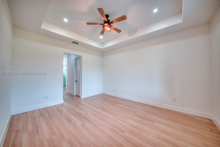 Spacious, unfurnished interior of a new home in , Placida (Image 27). Spacious, unfurnished interior of a new home in , Placida (Image 27).
