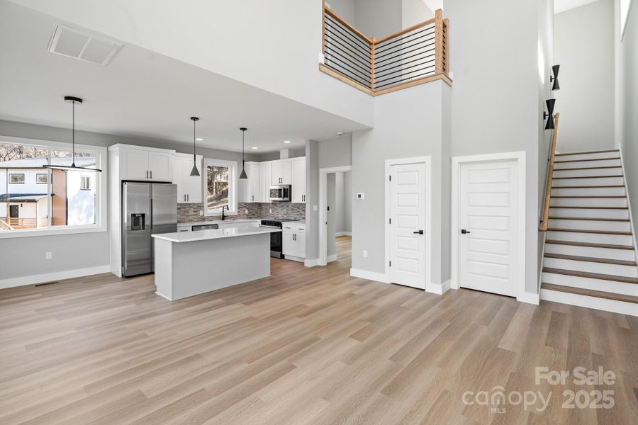 Main Floor Main Floor