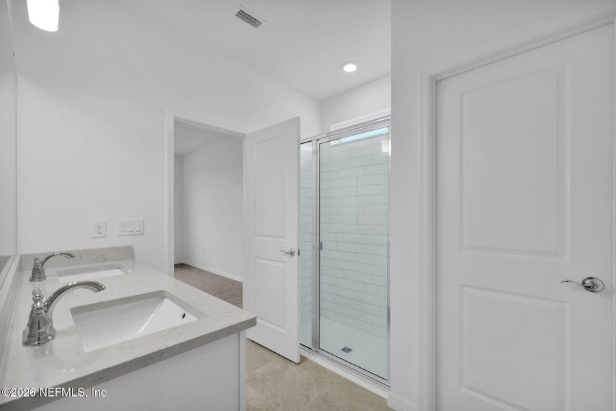 Furnished interior view inside a new home in Hyland Trail, Green Cove Springs (Image 7). Furnished interior view inside a new home in Hyland Trail, Green Cove Springs (Image 7).