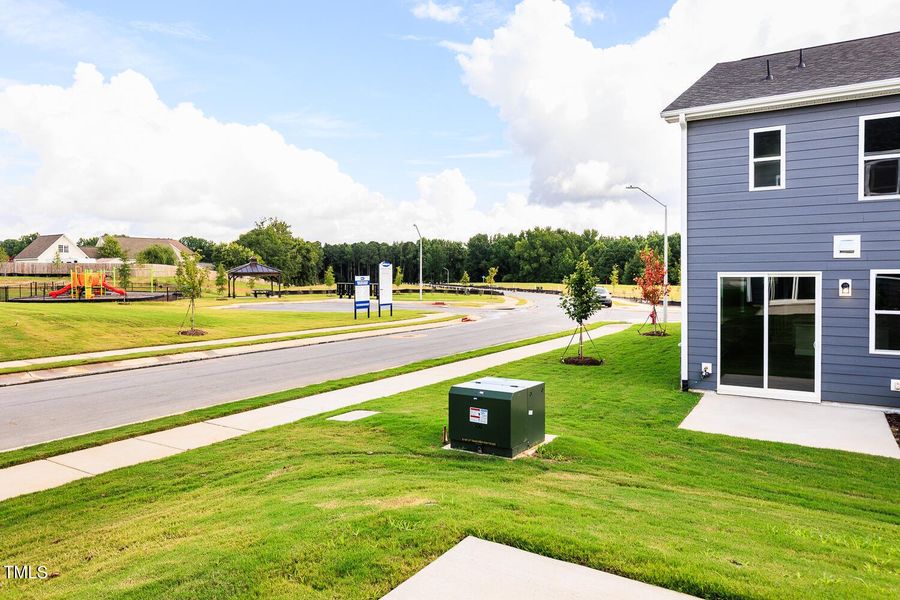 VNF-Lot 47-Aurora (13) VNF-Lot 47-Aurora (13)