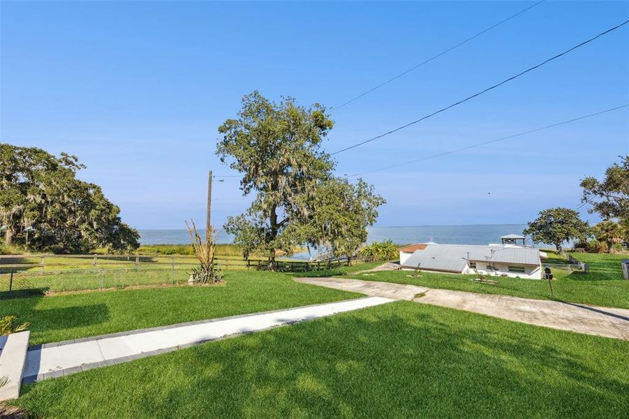 Natural landscape and outdoor views near in Montverde (Image 63). Natural landscape and outdoor views near in Montverde (Image 63).