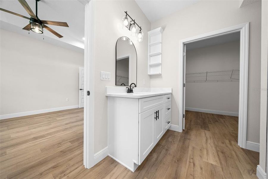 Furnished interior view inside a new home in , Dunnellon (Image 7).