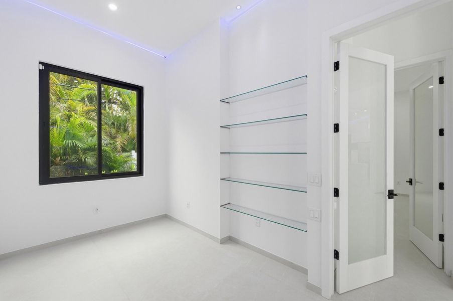 25_011__d4s7340 - Copy