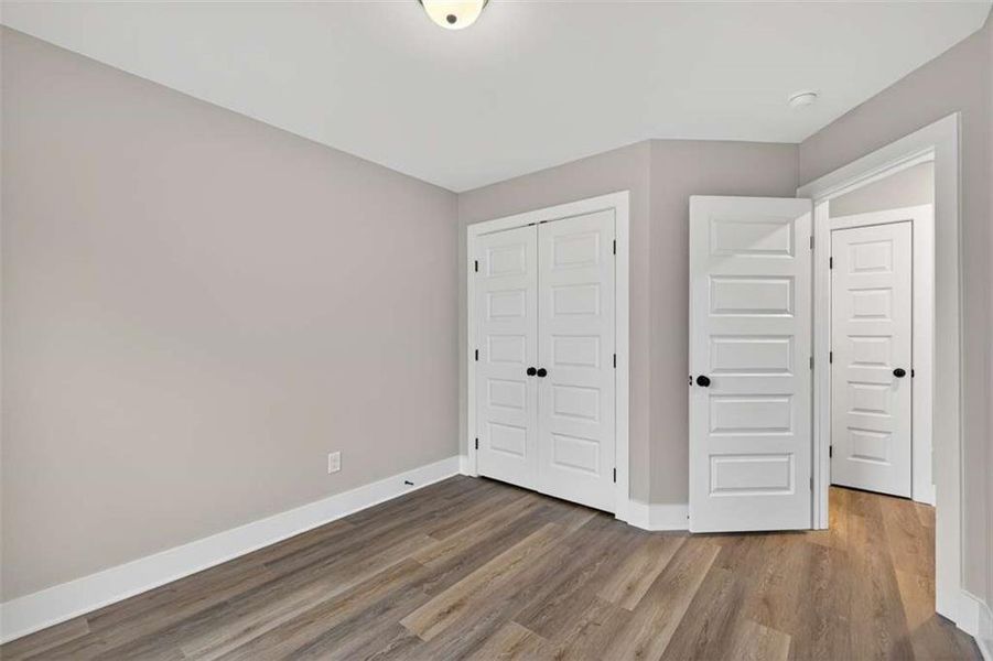 Spacious, unfurnished interior of a new home in , Athens (Image 20).