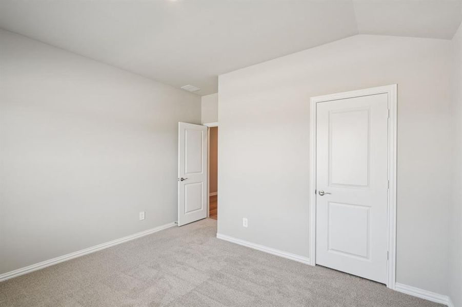 Photo is not of the actual home, but is an inspirational photo of builder’s model home and may depict options, furnishings, and/or decorator features that are not included. Photo is not of the actual home, but is an inspirational photo of builder’s model home and may depict options, furnishings, and/or decorator features that are not included.