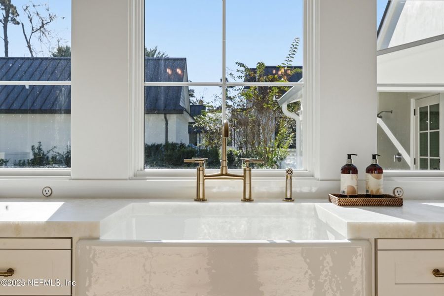 Close-up of interior finishes inside a home in , Ponte Vedra (Image 20).